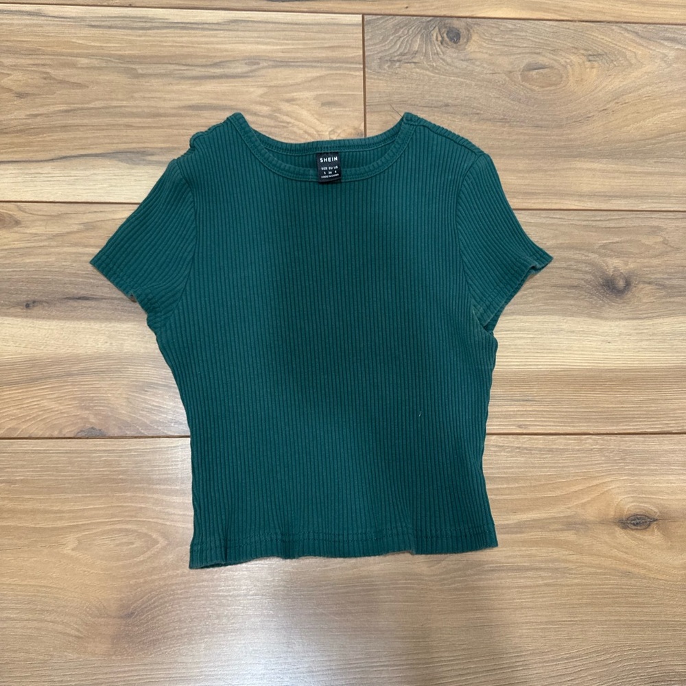 SHEIN Dark Green Ribbed Crop Top